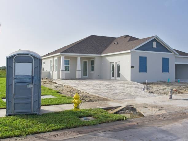 Portable Toilet Options We Offer in Plant City, FL